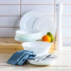 Luminarc 19tlg. Tellerset + Schale Trianon -LuxeTafel Verkäufe 3cfd3e24f708bc76e55d06ddd872453f