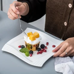 MALACASA, Serie Amparo, 36 Teilig Set Cremeweiß Porzellan Kaffeeservice Dessertteller Kaffeetasse Mit Untertasse -LuxeTafel Verkäufe 903630c86ccc6041b3f1679abc9de4c7