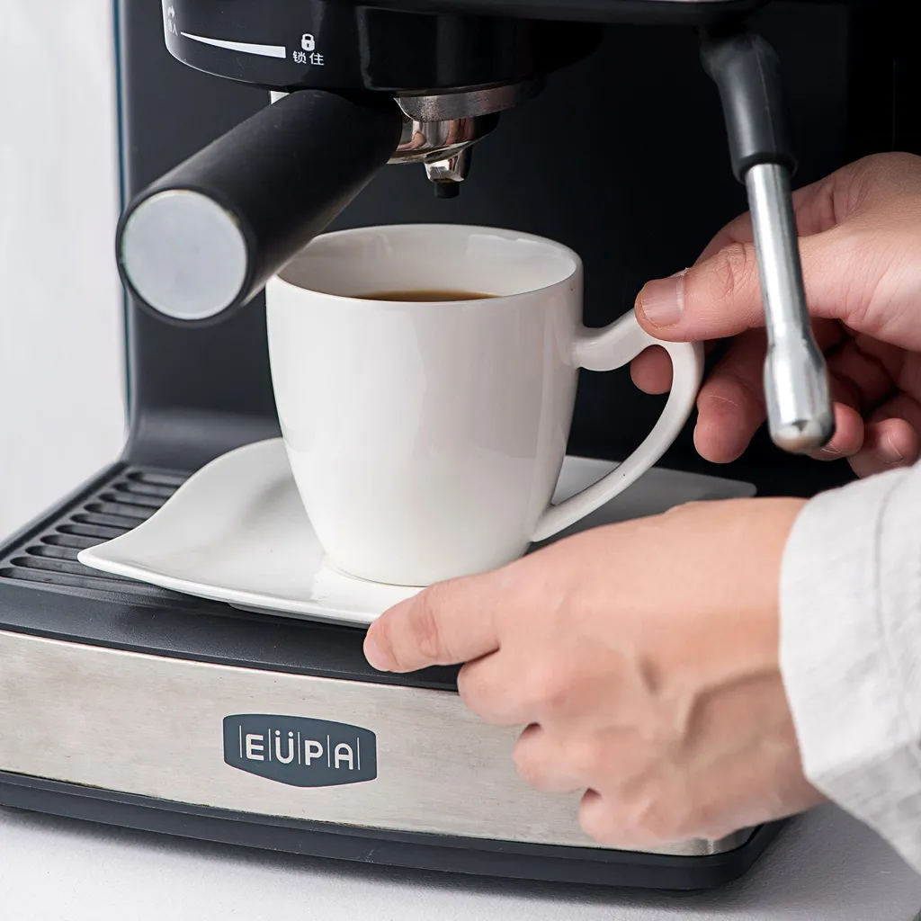 MALACASA, Serie Elvira, 36 Teilig Cremeweiß Porzellan Geschirrset Tafelservice Kaffeeservice Mit Tassen, Untertassen, Dessertteller Für 12 Person 4 MALACASA, Serie Elvira, 36 Teilig Cremeweiß Porzellan Geschirrset Tafelservice Kaffeeservice Mit Tassen, Untertassen, Dessertteller Für 12 Person – Bild 4