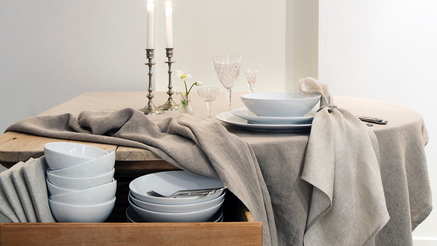 Titelseite 46 Titelseite -LuxeTafel Verkäufe banner2